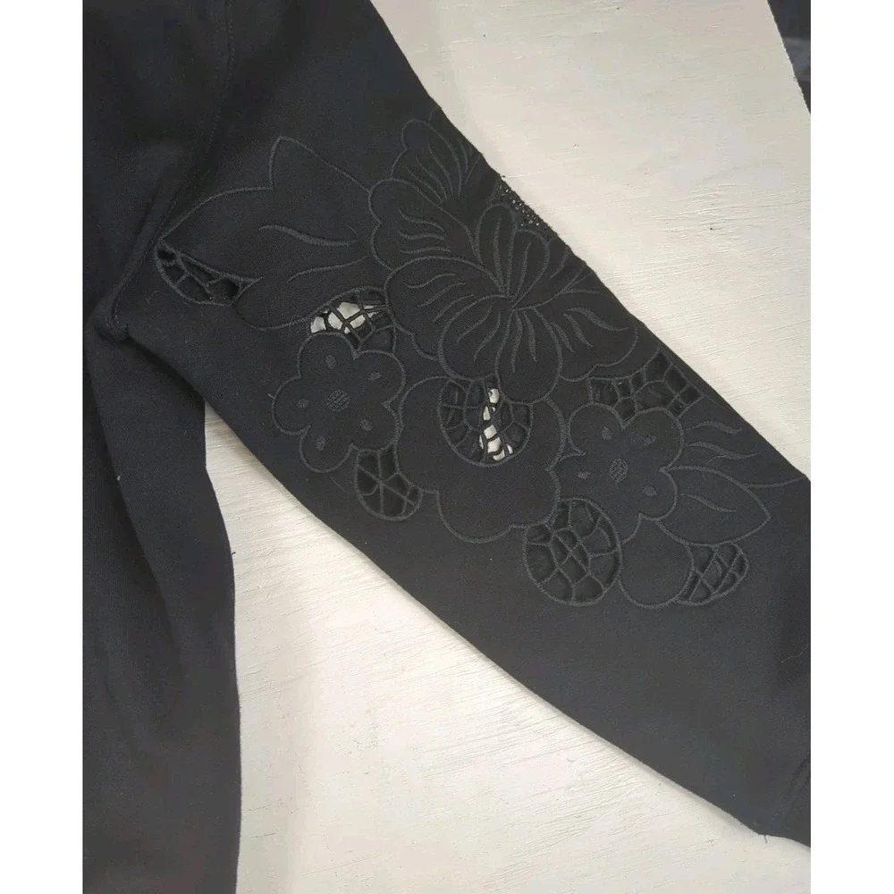 Bailey 44 Pullover‎ Sweater With Cut Out Flower Sleeves Unique Eyelet Large